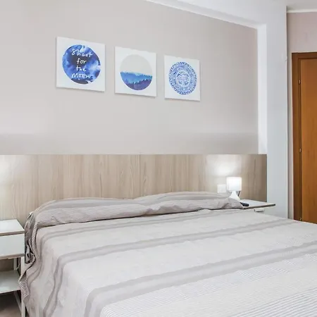 Palazzo Archeo 3*