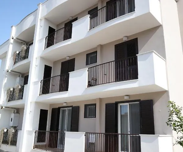 Palazzo Archeo מלון דירות 3*